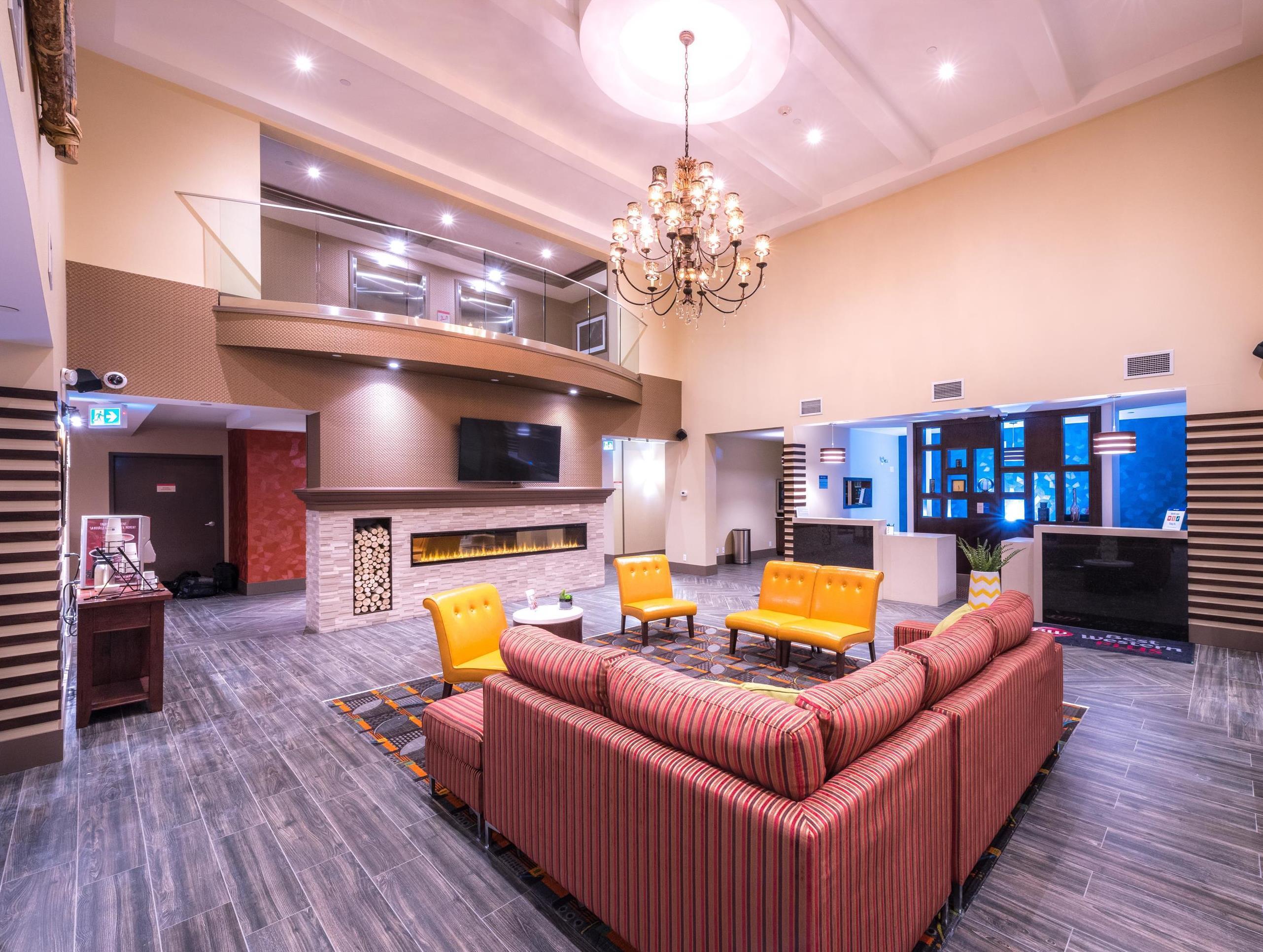 Best Western Plus Chateau Fort St. John Bagian luar foto