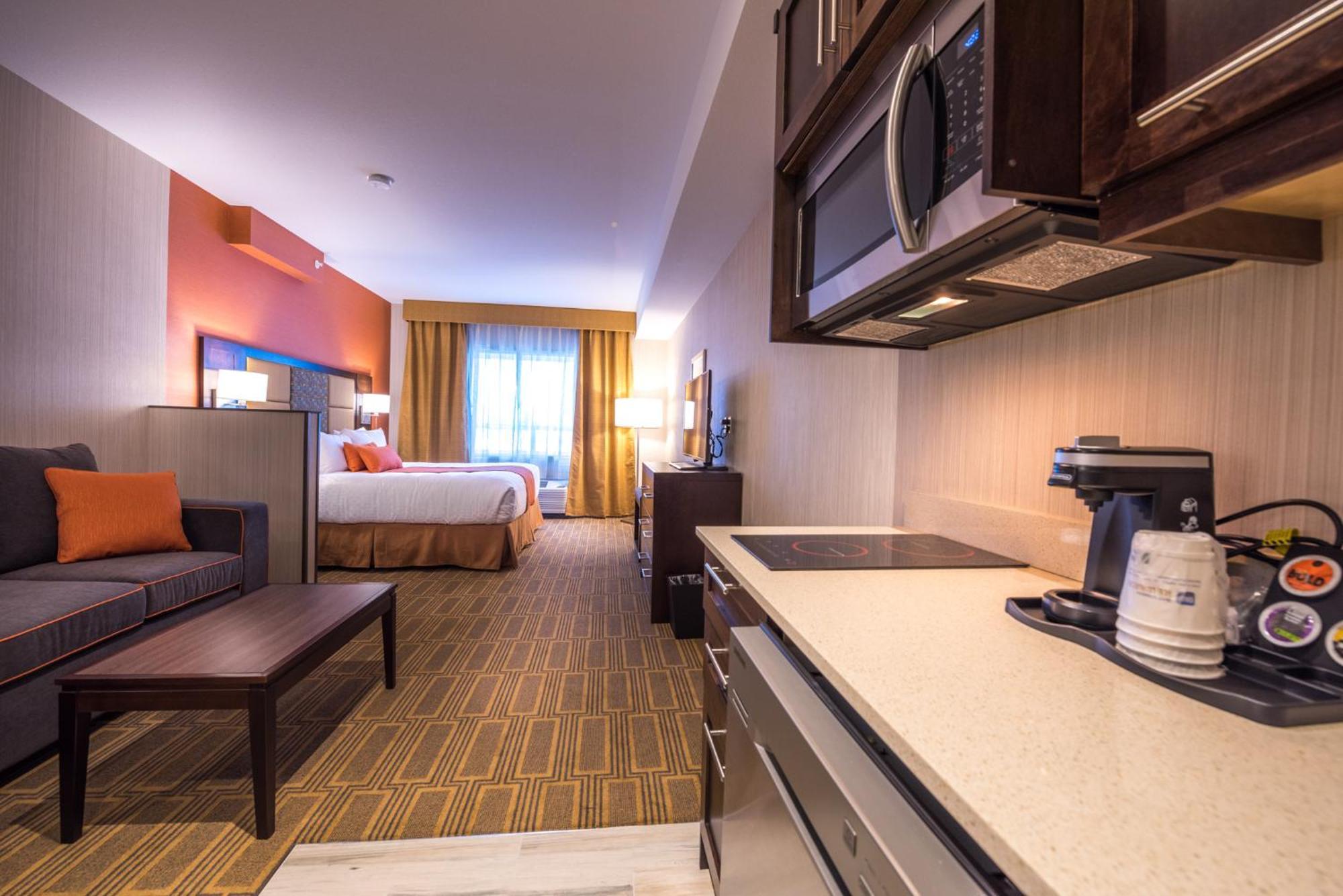 Best Western Plus Chateau Fort St. John Ruang foto